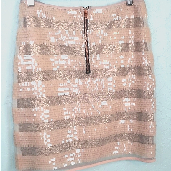 MinkPink "Eye On The Prize "rose gold skirt - Picture 5 of 13